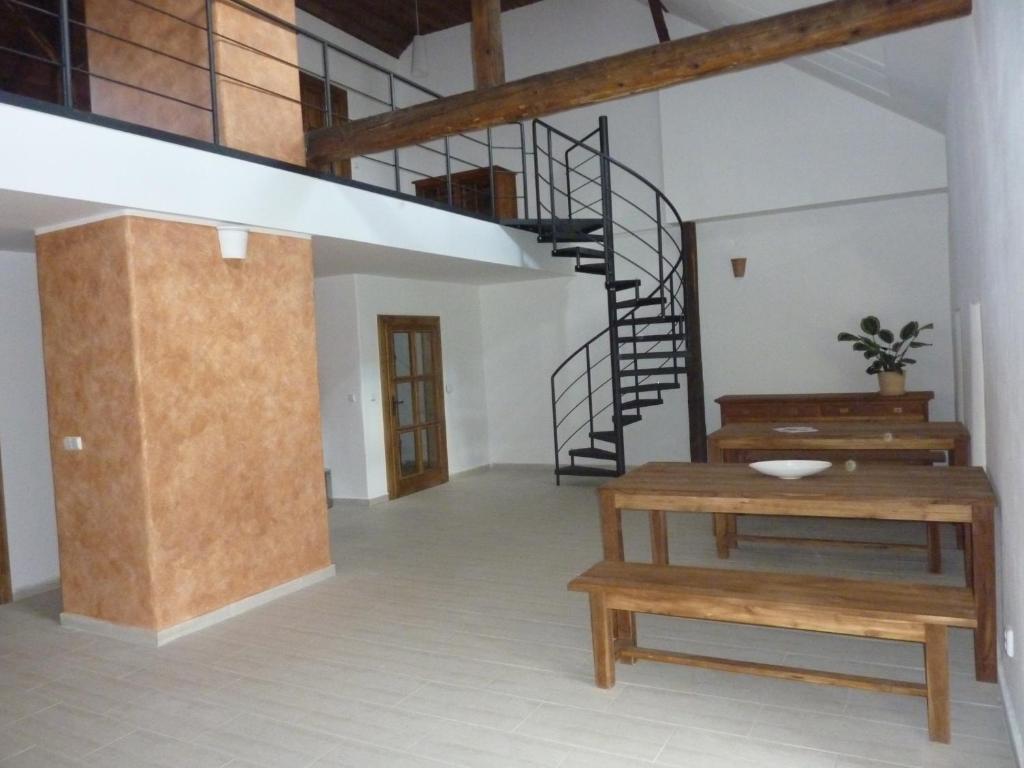 Luže 鸽舍壮丽女王旅馆酒店 客房 照片