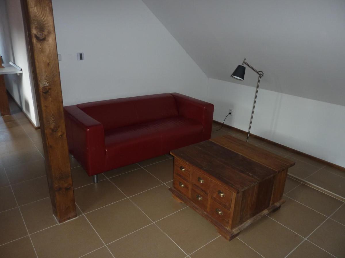 Luže 鸽舍壮丽女王旅馆酒店 客房 照片